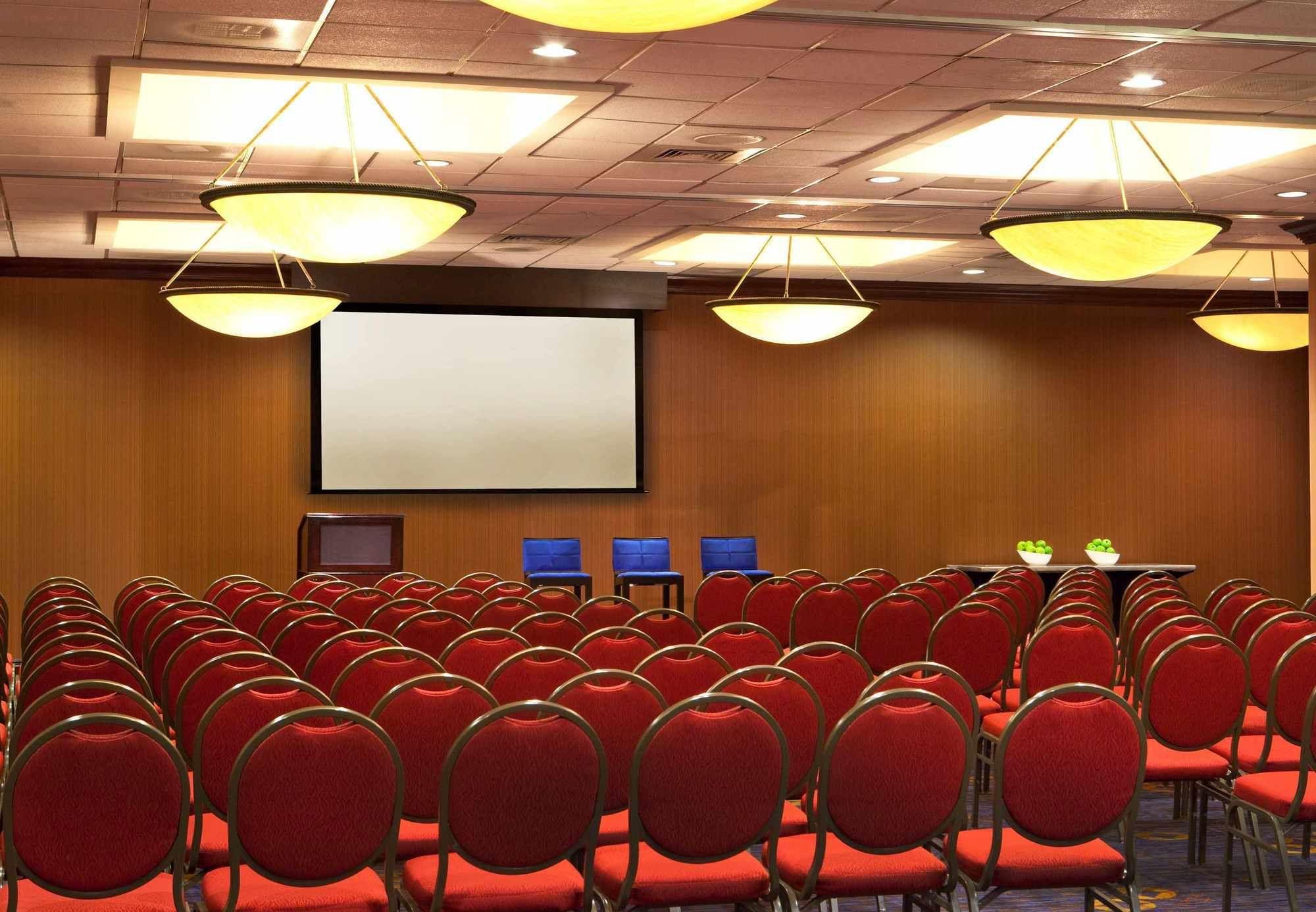 Hotel Courtyard By Marriott Alexandria Pentagon South Exteriér fotografie
